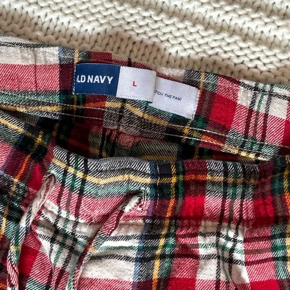 Old Navy, Red Flannel Pajama Pants, Size L - Picture 2 of 3